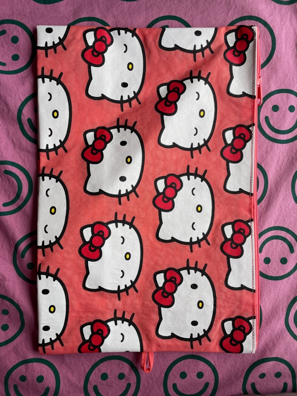 BAGGU hello kitty sanrio large go pouch
